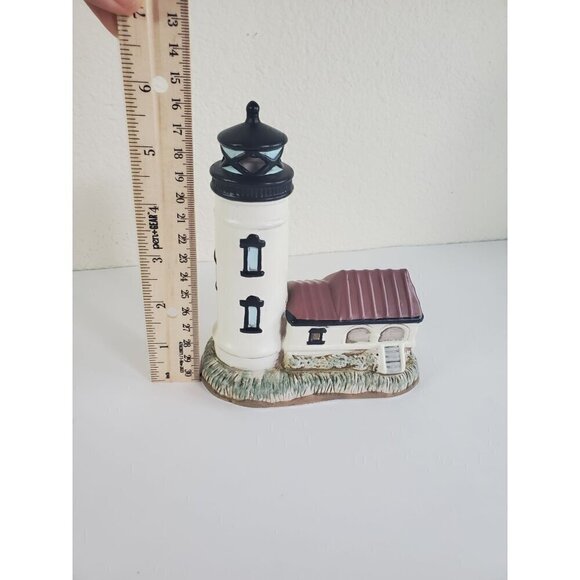 Geo Z Lefton Lighthouse Figurine 1994 Admiralty Head #01404 Hand painted 6"t x 5 - Picture 6 of 6